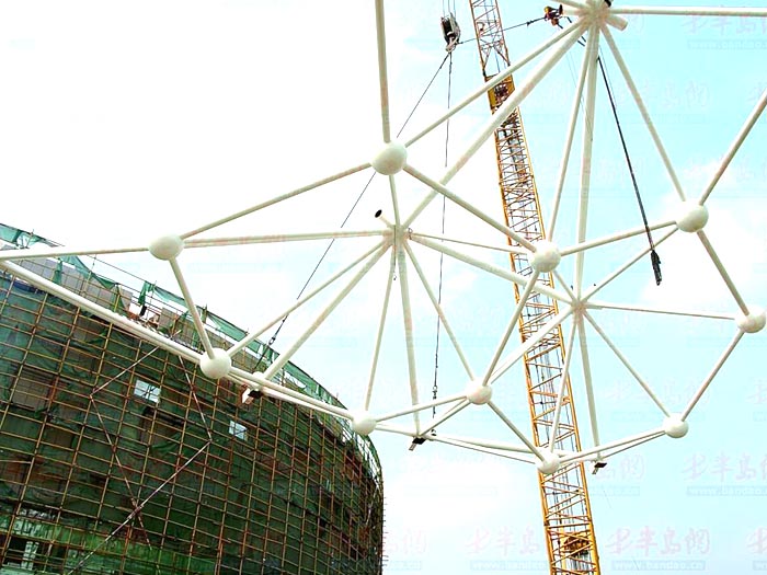 房山体育馆网架安装