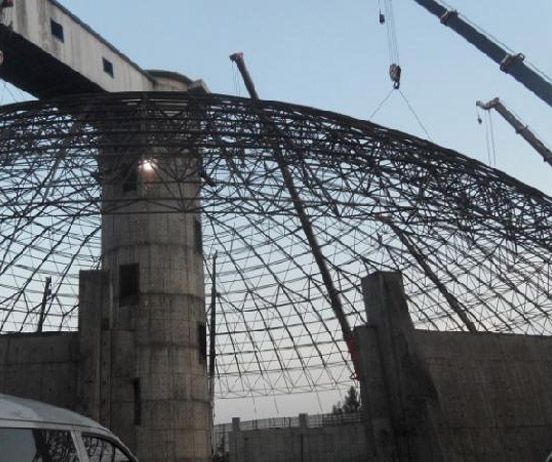 房山网架分条或分块安装法